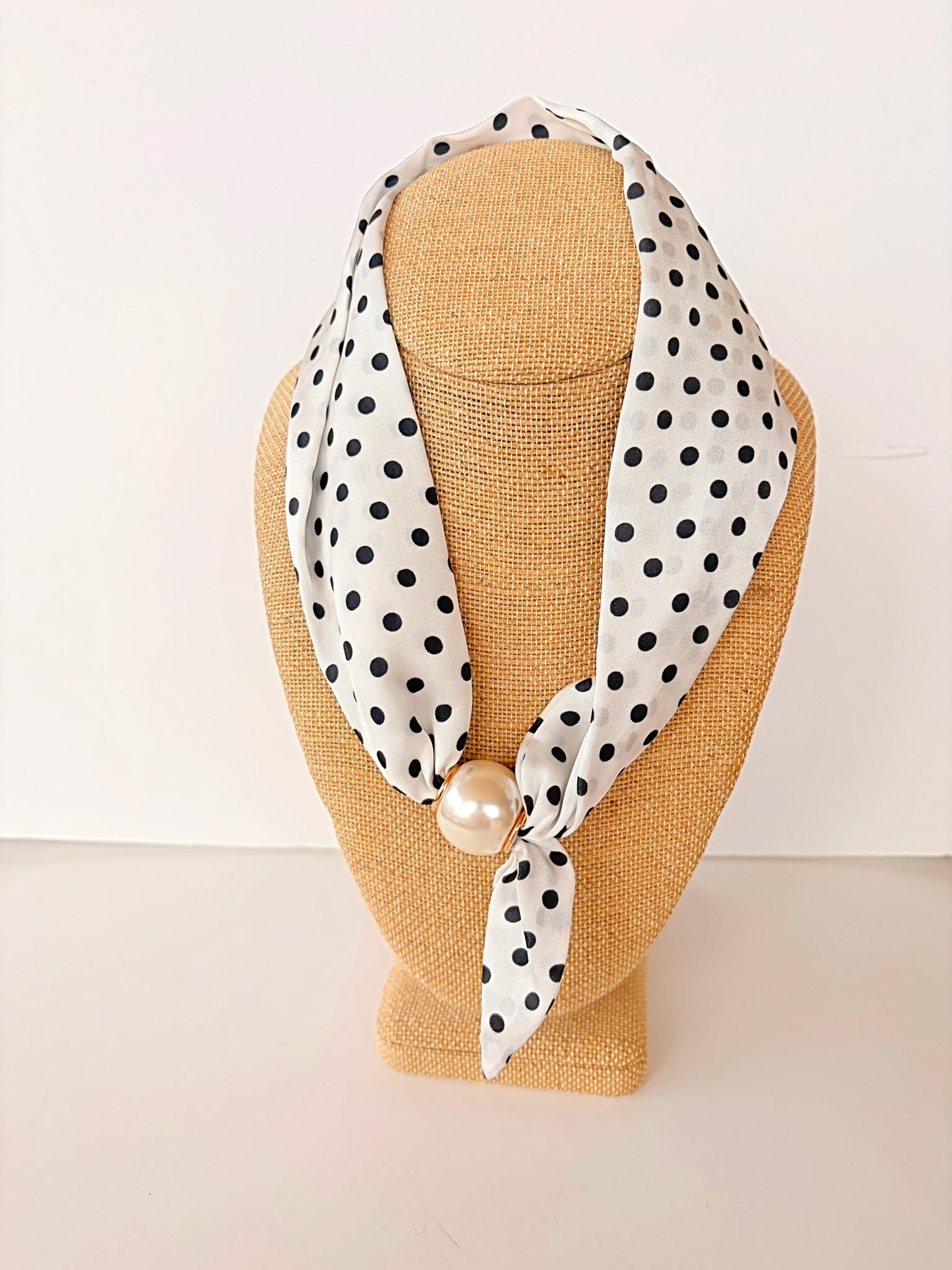 White & Black Polka Dot Magnetic Scarf – 16”