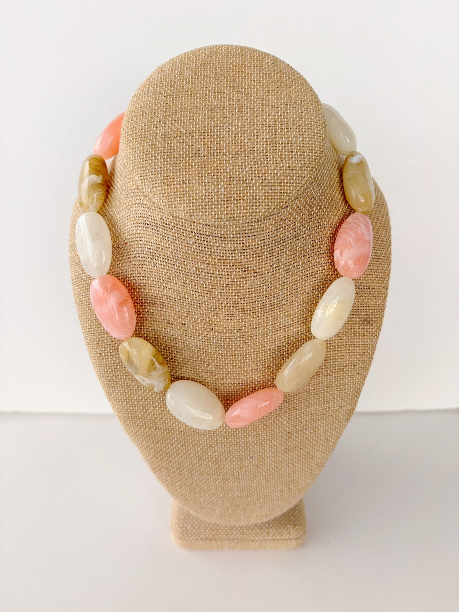 Pink Oval Beaded Necklace – 16”
