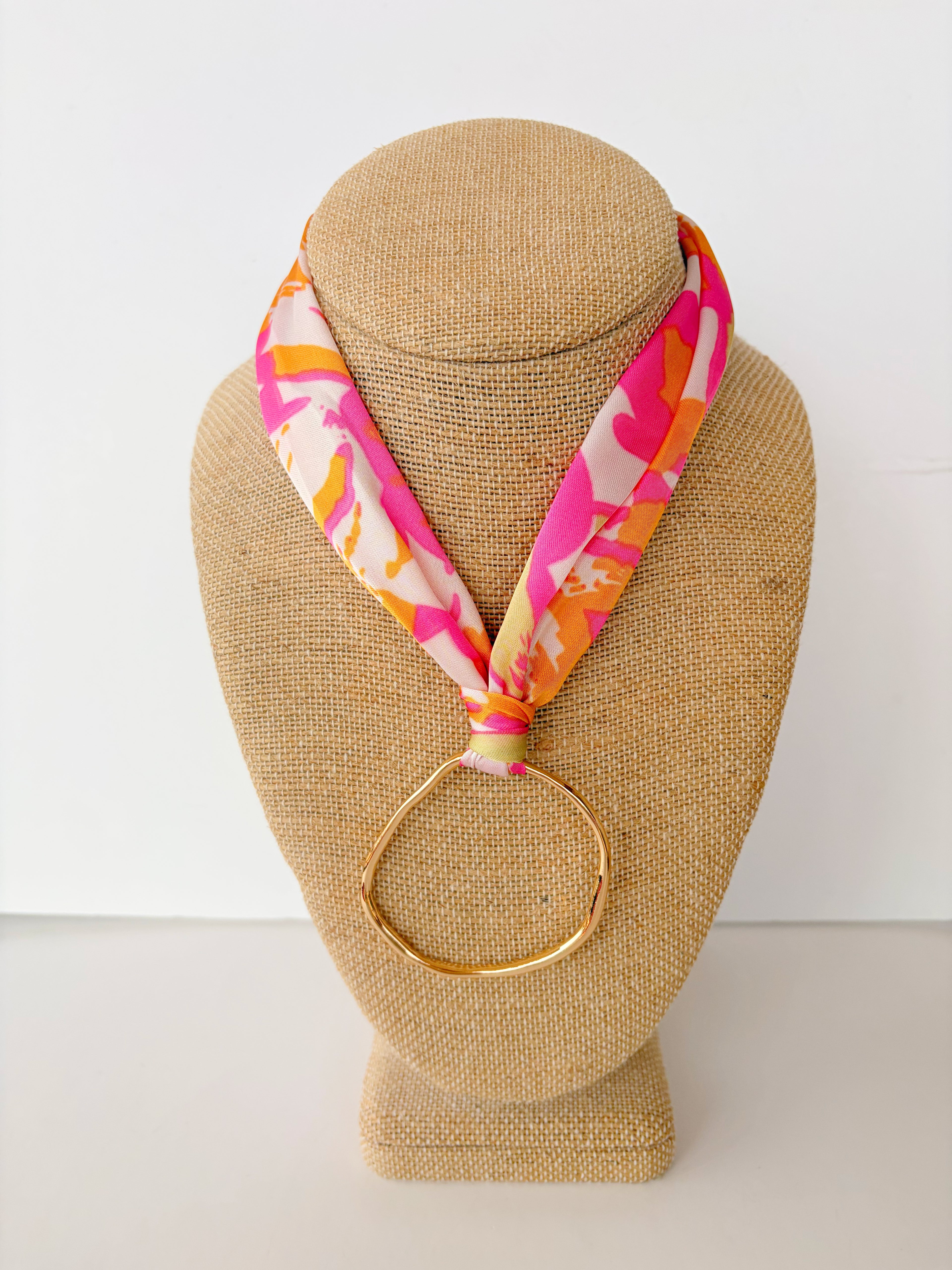 Abstract Ring Scarf Necklace